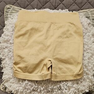 Amazon Yoga Cream High Waist Ribbed Scrunch Bum  Shorts